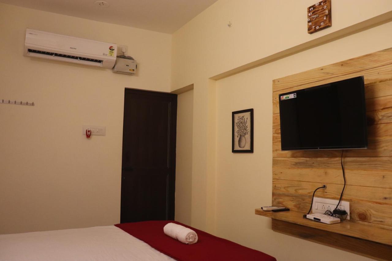 Grand Suites Srirangam Tiruchirappalli Zewnętrze zdjęcie