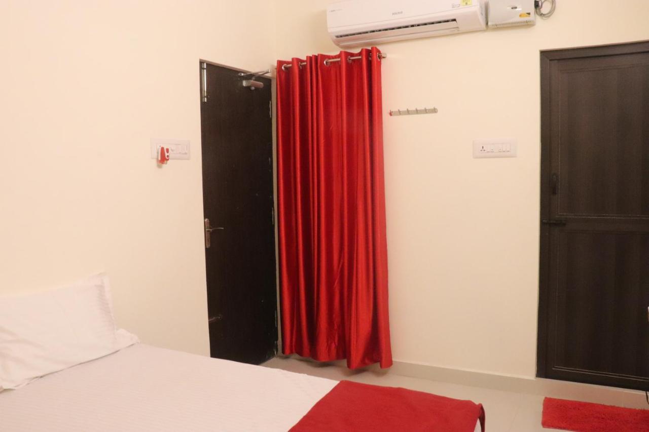 Grand Suites Srirangam Tiruchirappalli Zewnętrze zdjęcie